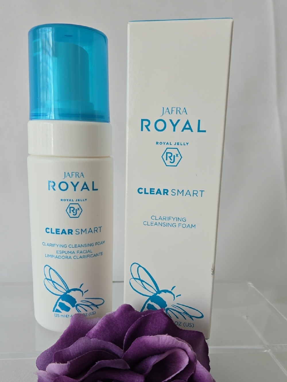 JAFRA Royal Clear Smart Clarifying Cleansing Foam • Acne Cleanser • NWT 4.2 oz